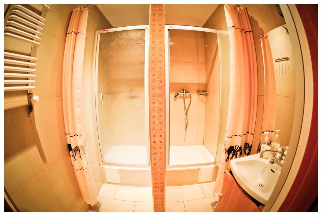 Hostel Bemma - Ozonowane Pokoje Wrocław Kültér fotó