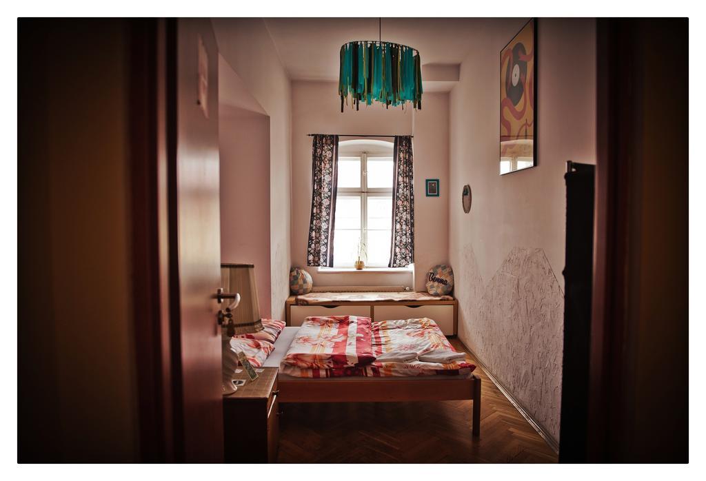 Hostel Bemma - Ozonowane Pokoje Wrocław Kültér fotó